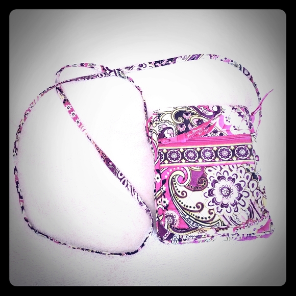 Vera Bradley Handbags - Vera Bradley Very Berry Paisley Crossbody Bag